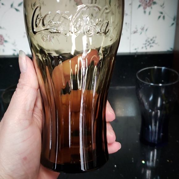 Vintage Set of 5 Coca Cola Glasses - Picture 3 of 4